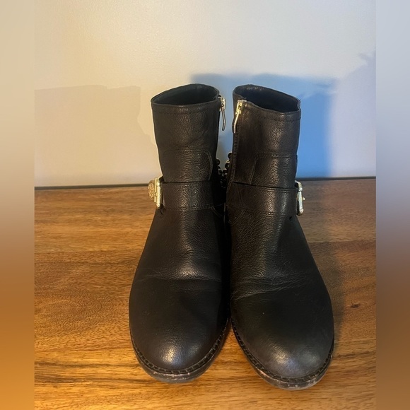Vince Camuto studded leather black booties - Picture 3 of 12